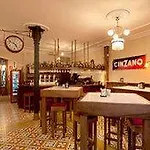 U-hotel Ciudad De Ξενοδοχείο
