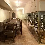 U-hotel Ciudad De Ξενοδοχείο 4*