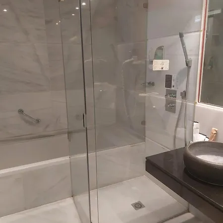 U-hotel Ciudad De 4* 아스토르가