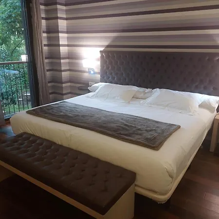 U-hotel Ciudad De 4* Асторга