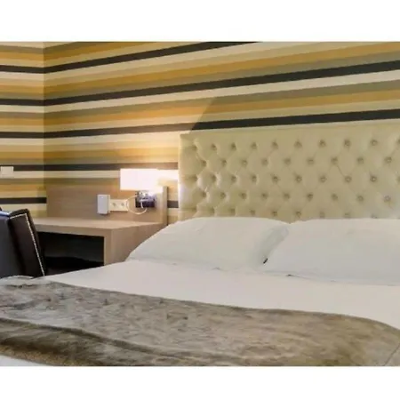 U-hotel Ciudad De Szálloda Astorga