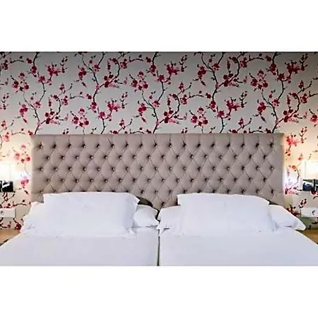 U-hotel Ciudad De Ξενοδοχείο Astorga