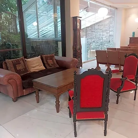 U-hotel Ciudad De 4*