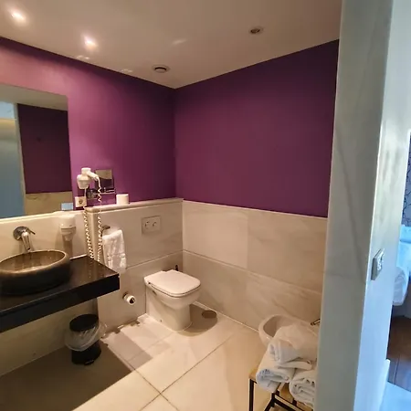 U-hotel Ciudad De 4*