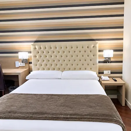 U-hotel Ciudad De 4* Astorga