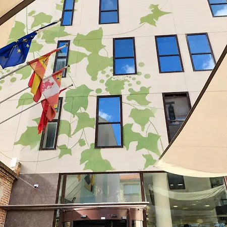U-hotel Ciudad De Otel 4*
