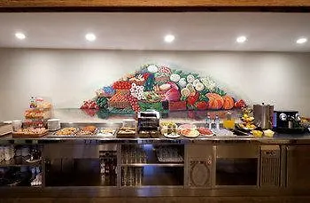 U-hotel Ciudad De Otel 4*