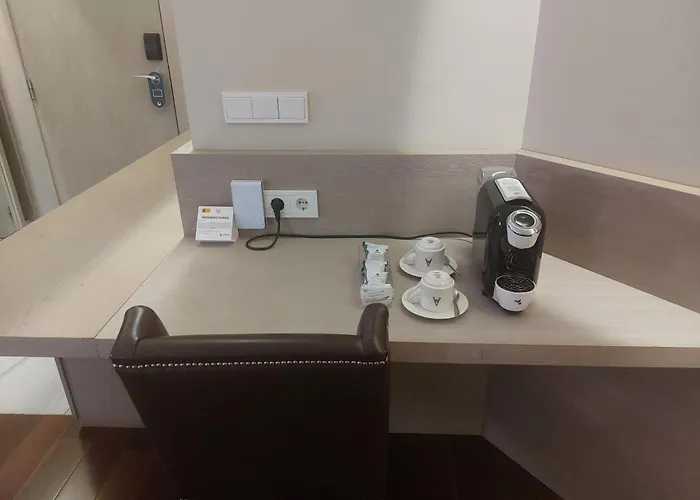 U-hotel Ciudad De ホテル アストルガ