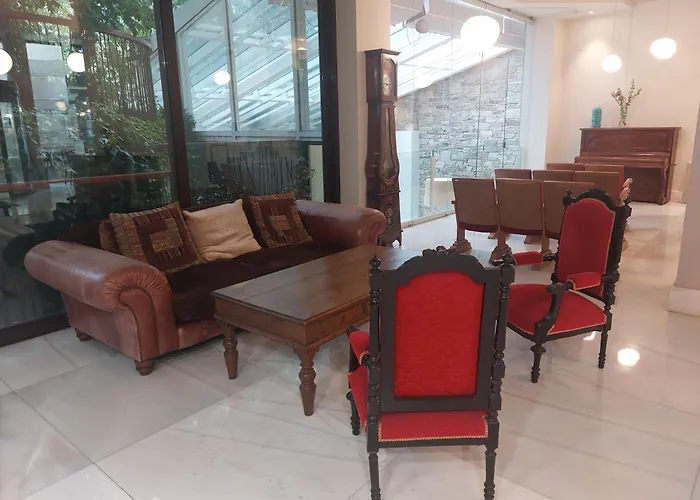 U-hotel Ciudad De 4*