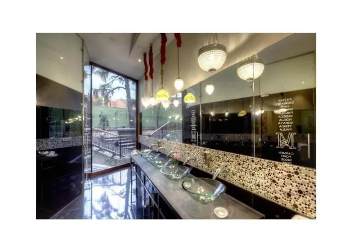 U-hotel Ciudad De ホテル アストルガ