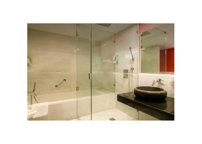 U-hotel Ciudad De 4* Асторга