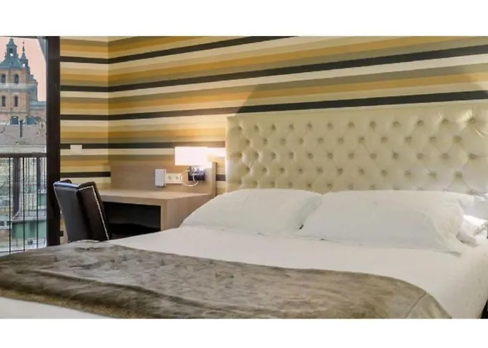 U-hotel Ciudad De Отель Асторга