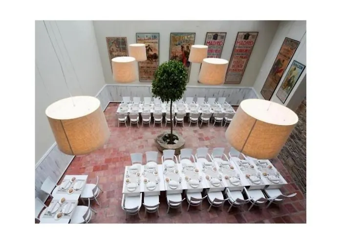 Отель U-hotel Ciudad De 4*