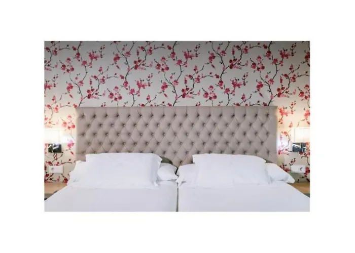 U-hotel Ciudad De Отель Асторга