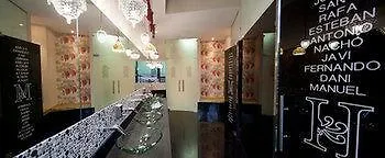 U-hotel Ciudad De ホテル アストルガ